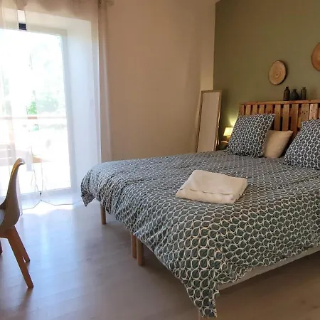 Le Clos De La Ronziere Nocleg ze śniadaniem 3*